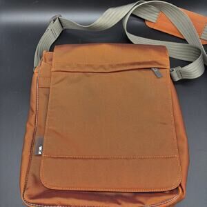 NAVA Ceramiche Caesar messenger bag rusty orange